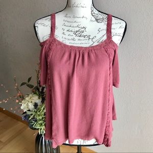 Cold shoulder Top